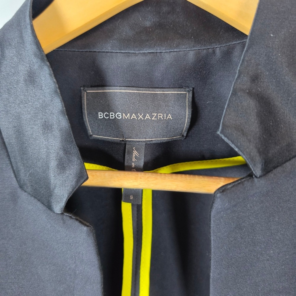 BCBG MAXAZRIA Arelia Black Zip Convertible Blazer Neon Trim Jacket Small Open - Picture 2 of 6